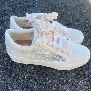 Elegant White(Ecru) Lace Women's Sneakers with Satin Laces, Dolce vita NWOTB